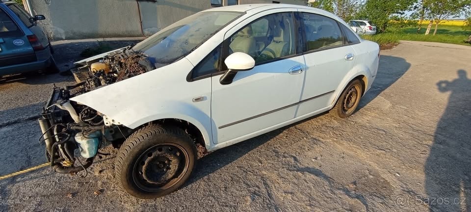 Fiat linea 1,3 66kw díly 199a3000 - 3