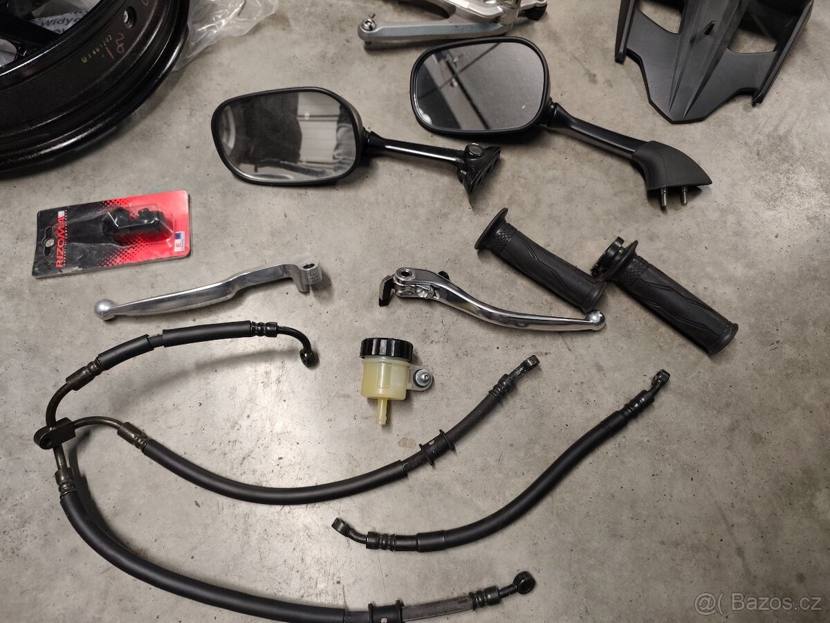 Yamaha X max 300, R1 2007 - 3