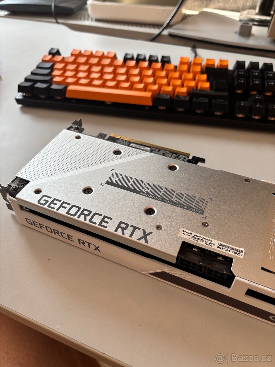 Nvidia RTX 3060 Ti Gigabyte Vision - 3