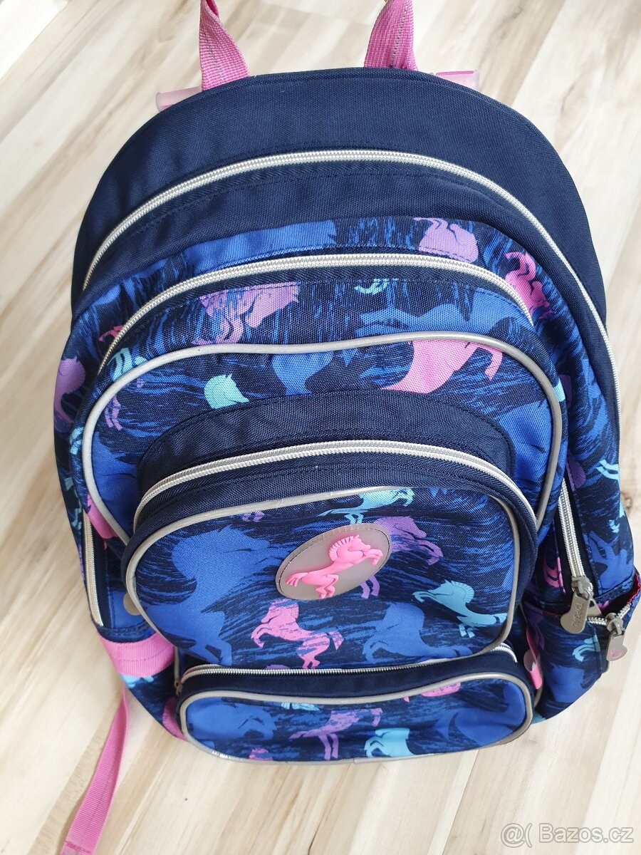 Aktovka, batoh Topgal koníci - 3