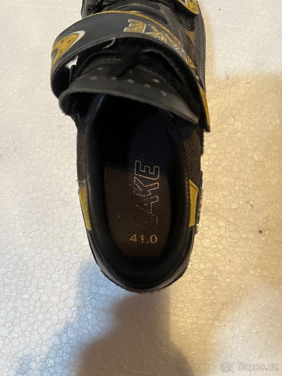 CYKLISTICKÉ BOTY S NÁŠLAPY - 3
