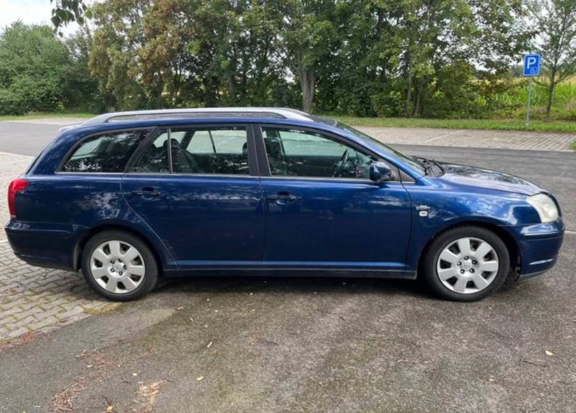 Toyota avensis - 3