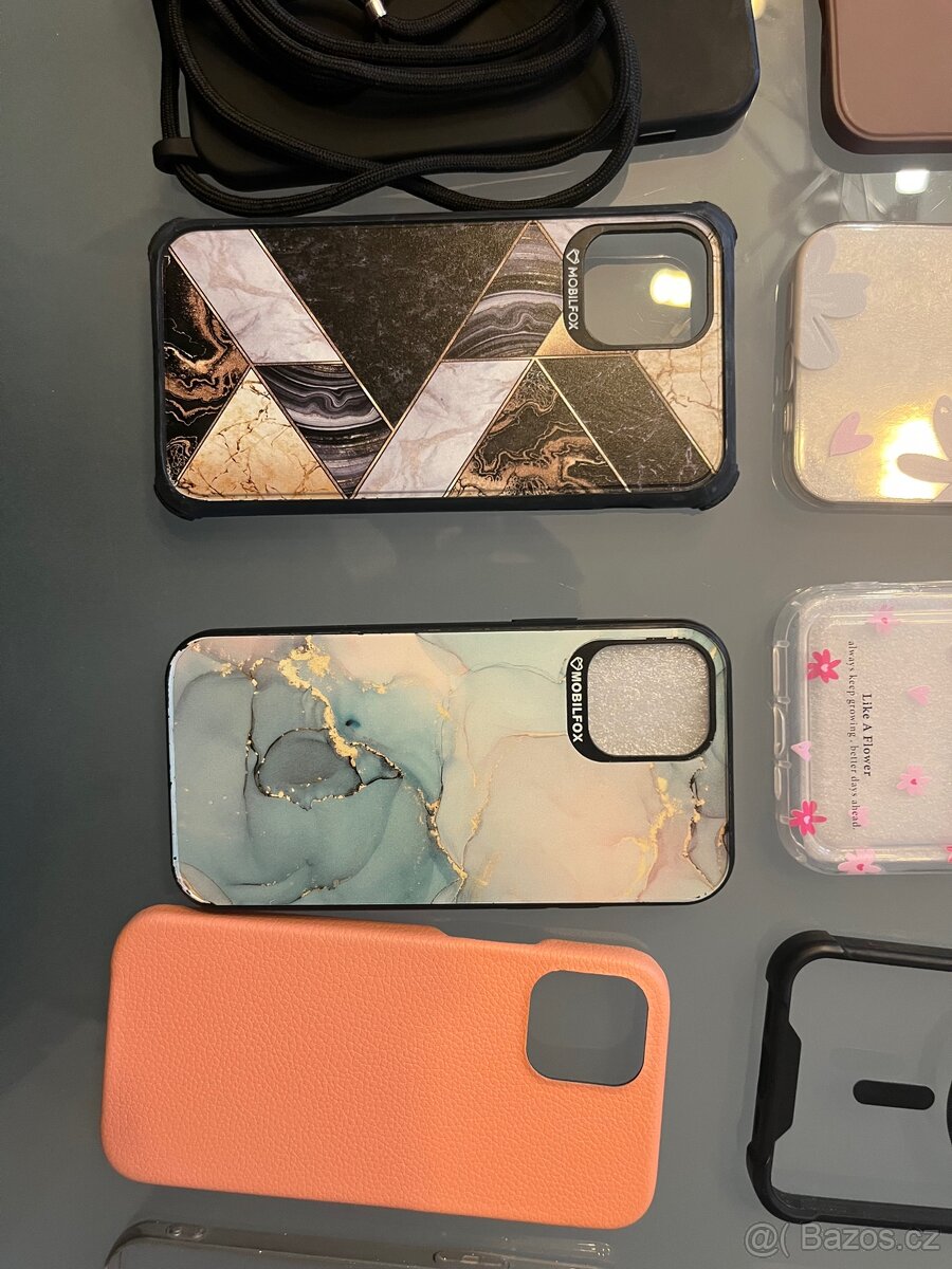 Kryty IPhone 12 - 3