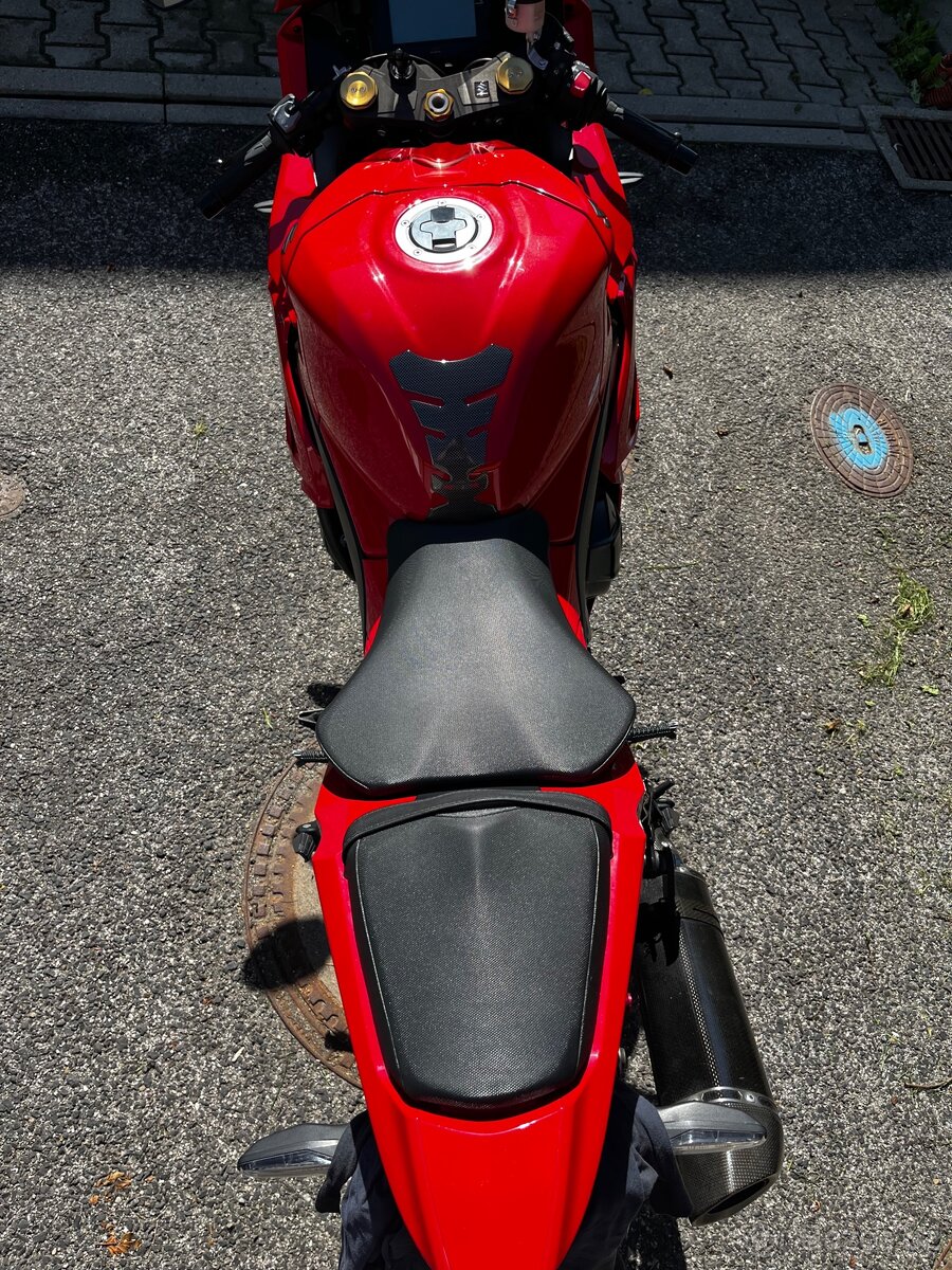 Suzuki gsxr 1000 - 3