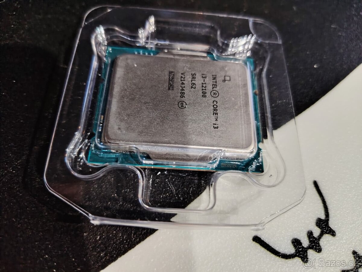 Intel® Core™ i3-12100 - 3