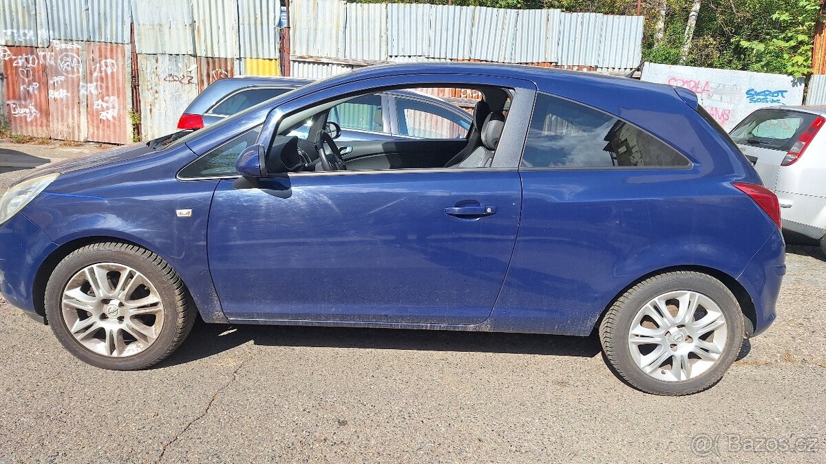 Opel Corsa 2009 - 3