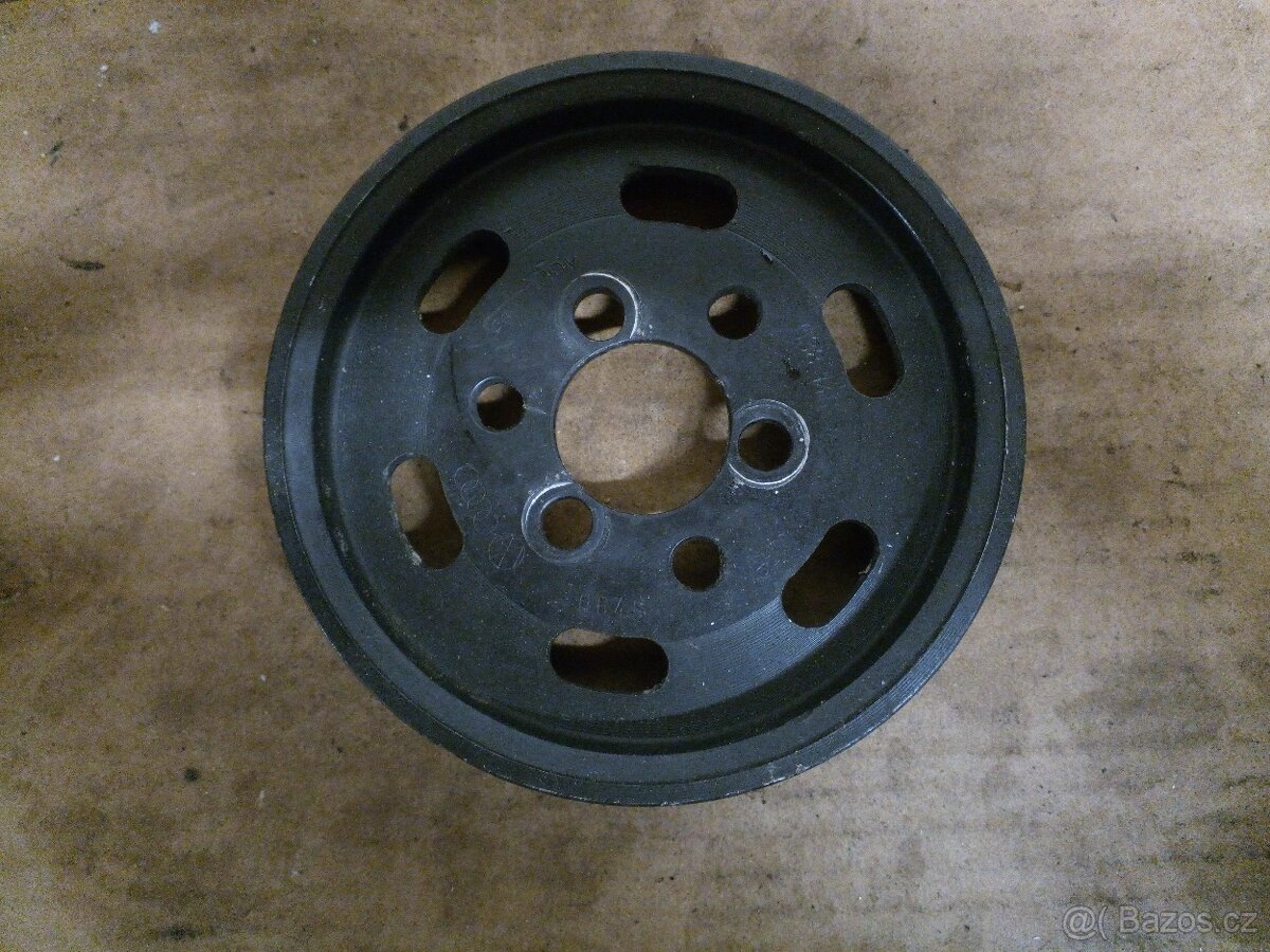 Servočerpadlo Passat B5 - 3