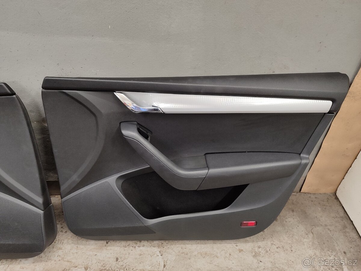 Výplně dveří Škoda Octavia 3 combi - 3