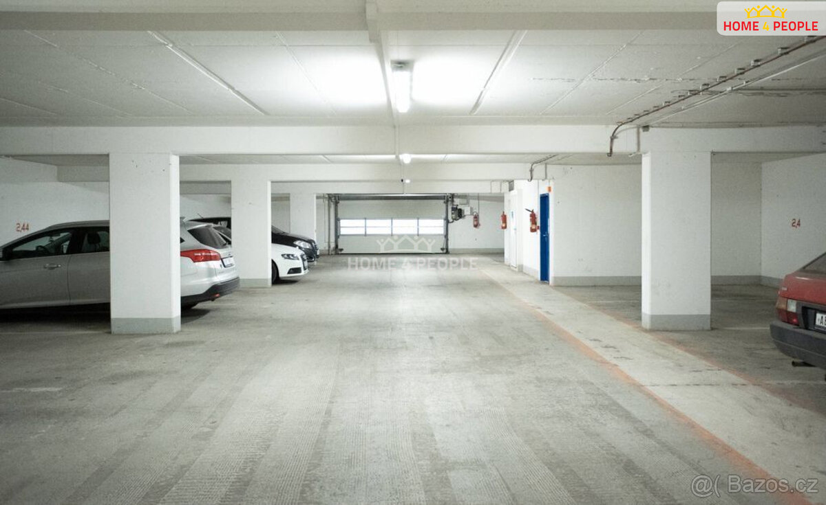 Garážové stání v ul. Kytlická - 3