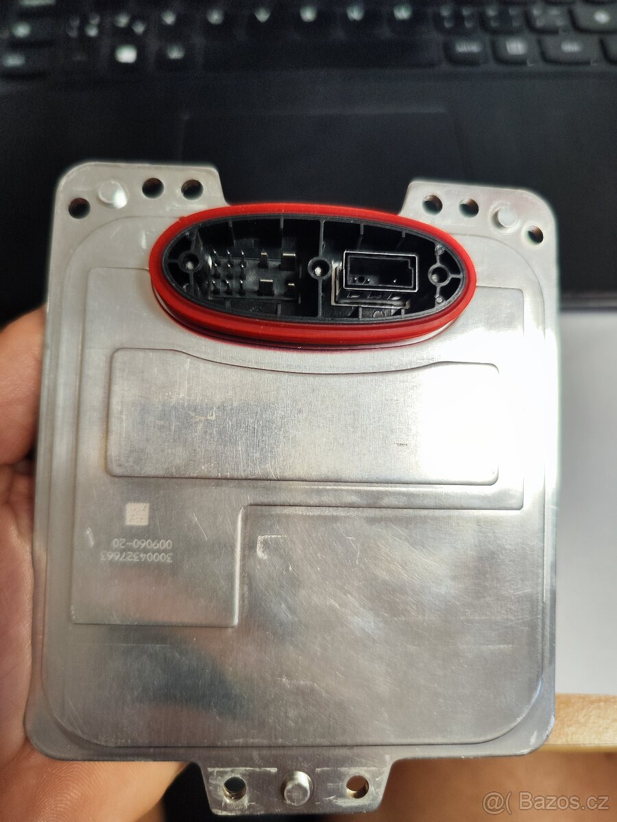 Řídící jednotka xenon Mercedes Benz, Hella 5DC009060-21 - 3