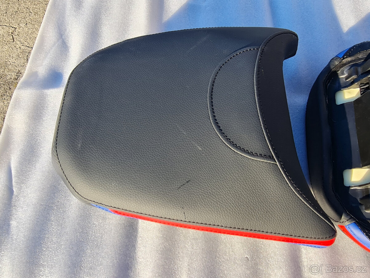 BMW R 1200 GS - Sedlo řidiče a spolujezdce - 3