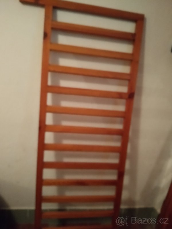 Dřevěný kryt topeni - 3