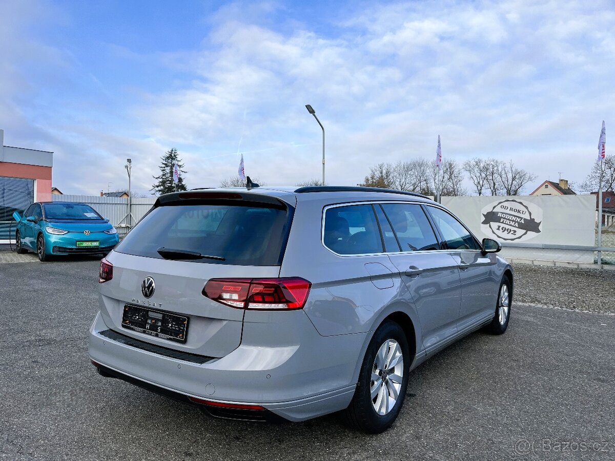 VW Passat 2,0TDi DSG+Pádla,Kůže,LED,Navi,ACCTemp,vč.DPH - 3
