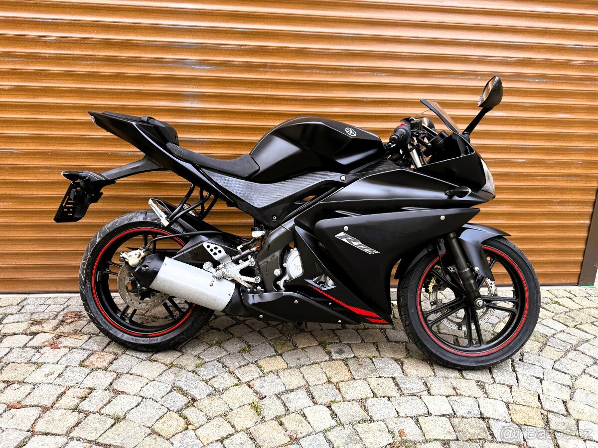 Yamaha YZF-R 125 - 3
