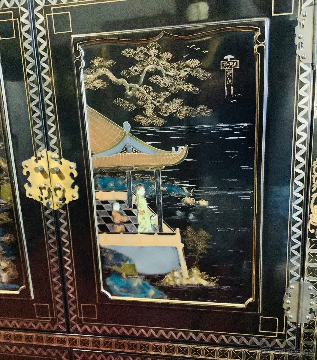 Starožitná Čínská Komoda - 3