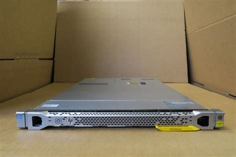 server - HP Virtual Store 4330 - 2ks - zánovní - 3