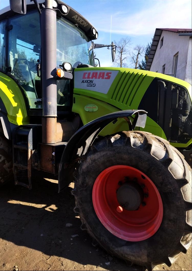Traktor Claas Axion 820 Cmatic - 3