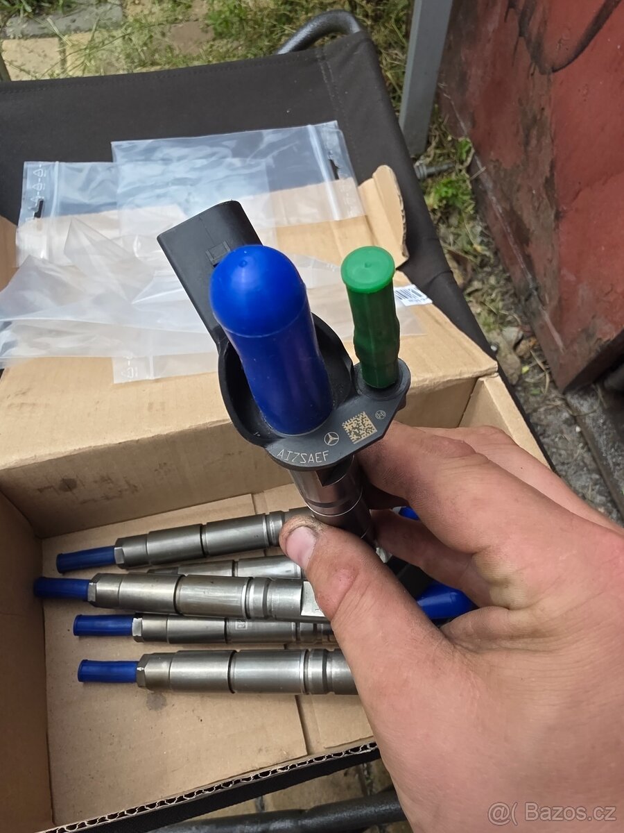 Vstřikovače Mercedes, Jeep om642 - 3