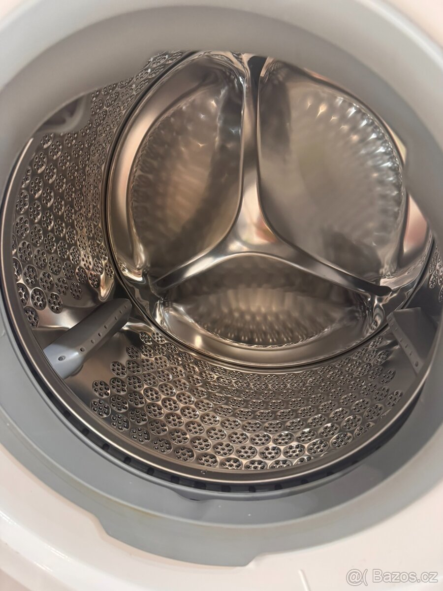 Pračka se sušičkou AEG L7WBG68W - 3