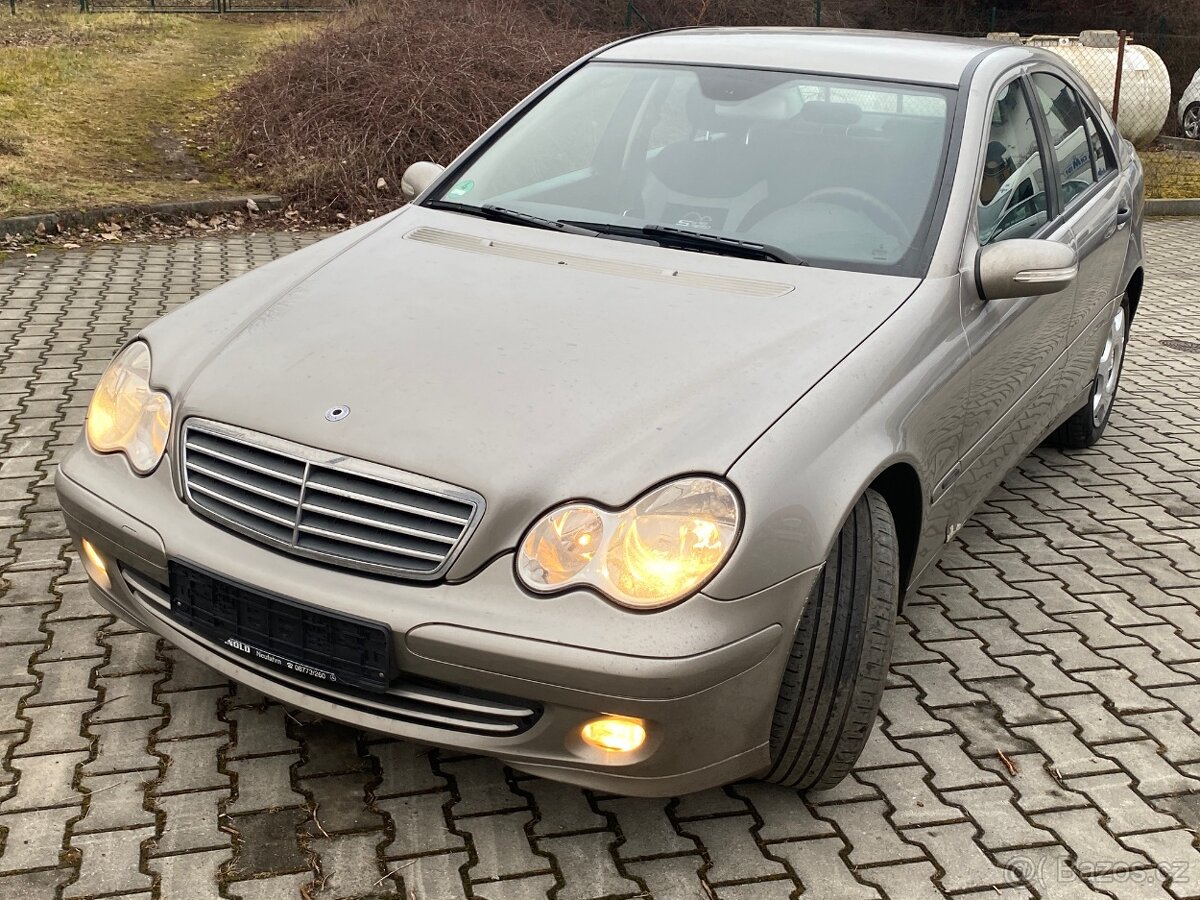 MERCEDES C 180 KOMPRESSOR MANUÁL 6 RYCHLOSTÍ - 3