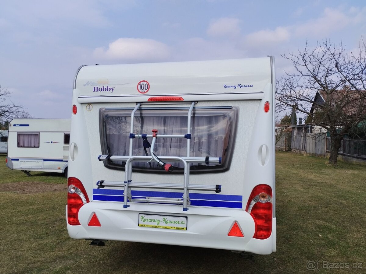 HOBBY 495 UFe č.703. Pro 4. Fr. postel. Sprcha. Rok 2007. - 3