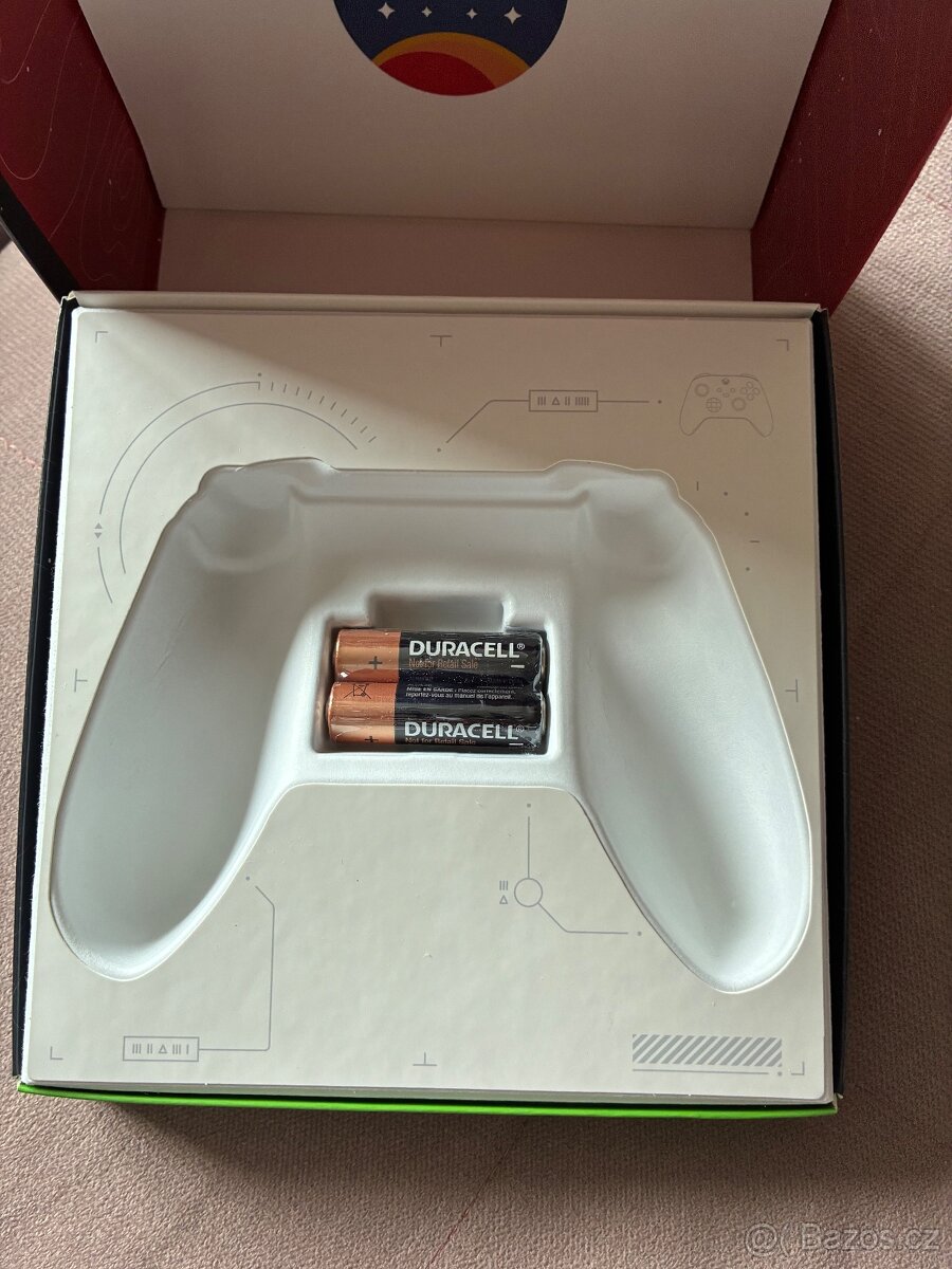 Limited Edition Starfield Xbox Controller - Wireless Control - 3