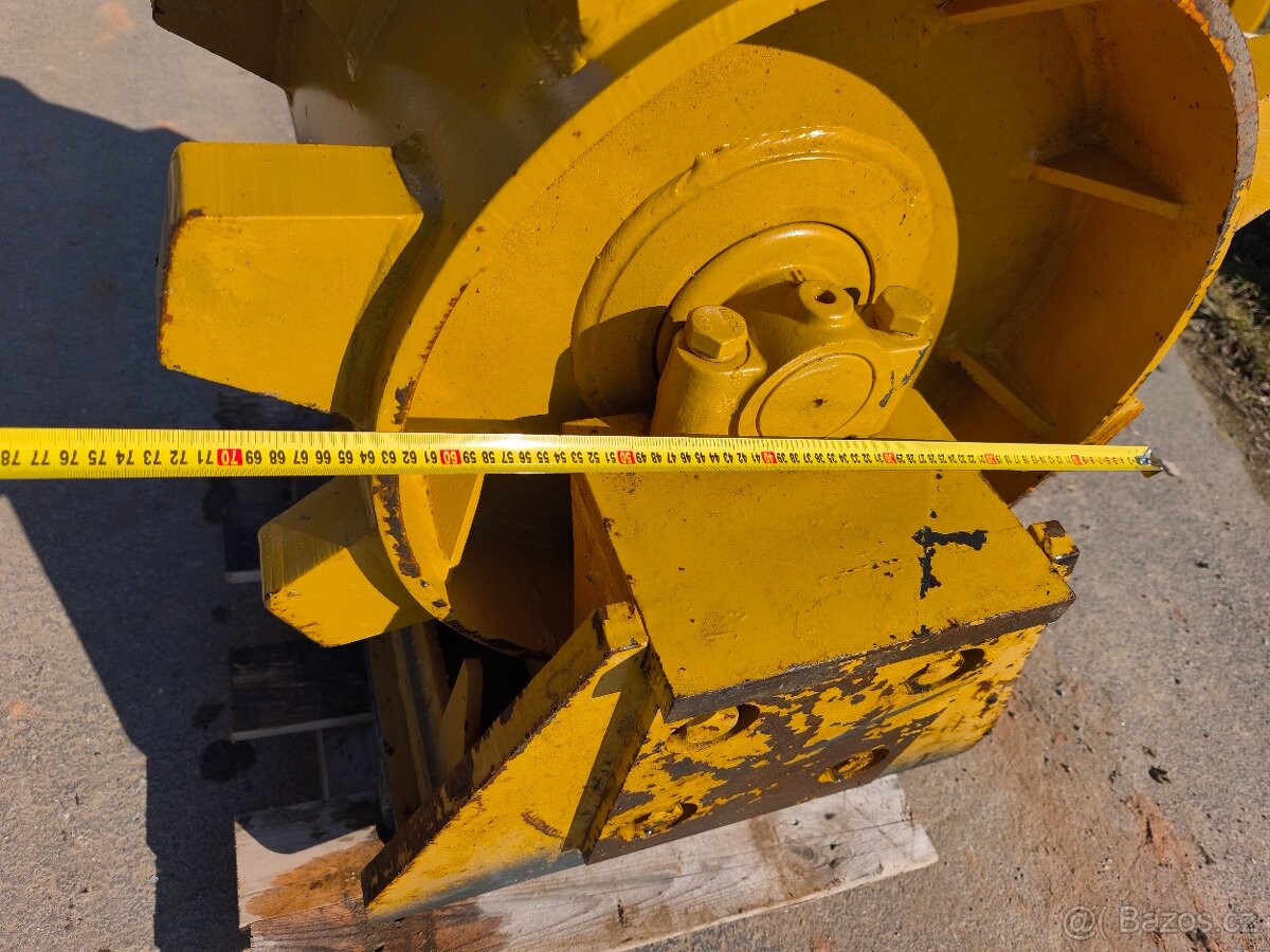 Ježkovy válec pro bagry 12-24t - 3