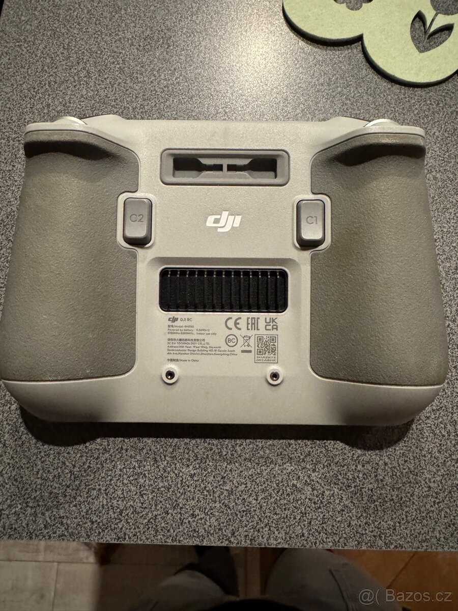 OVLADAČ DJI RC 230 - 3