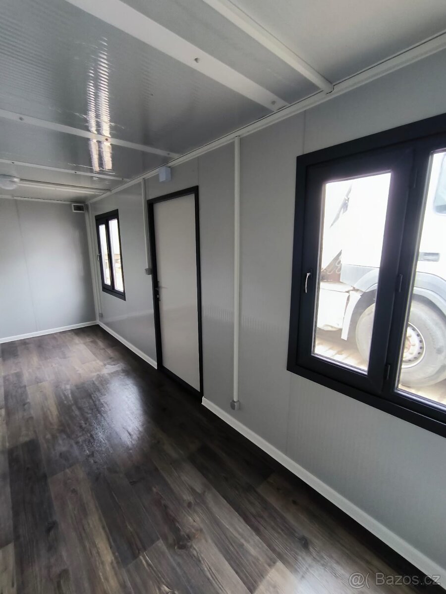 Obytný kontejner - 2,4 × 6 m - 3