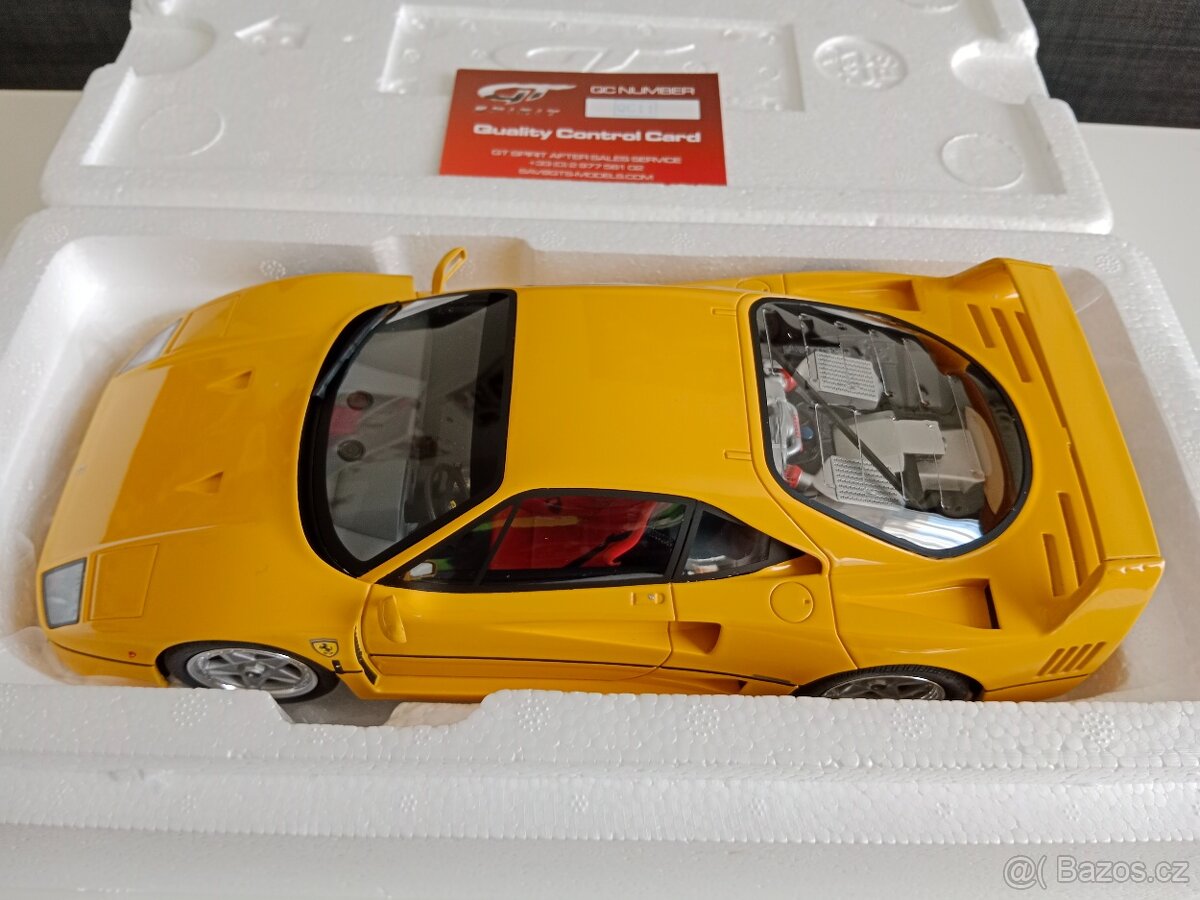 Ferrari F40 giallo Modena - 3