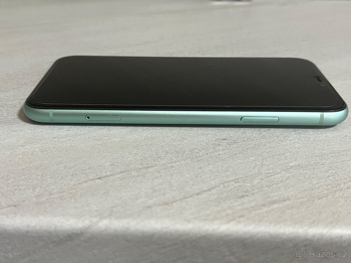 iPhone 11 - 3