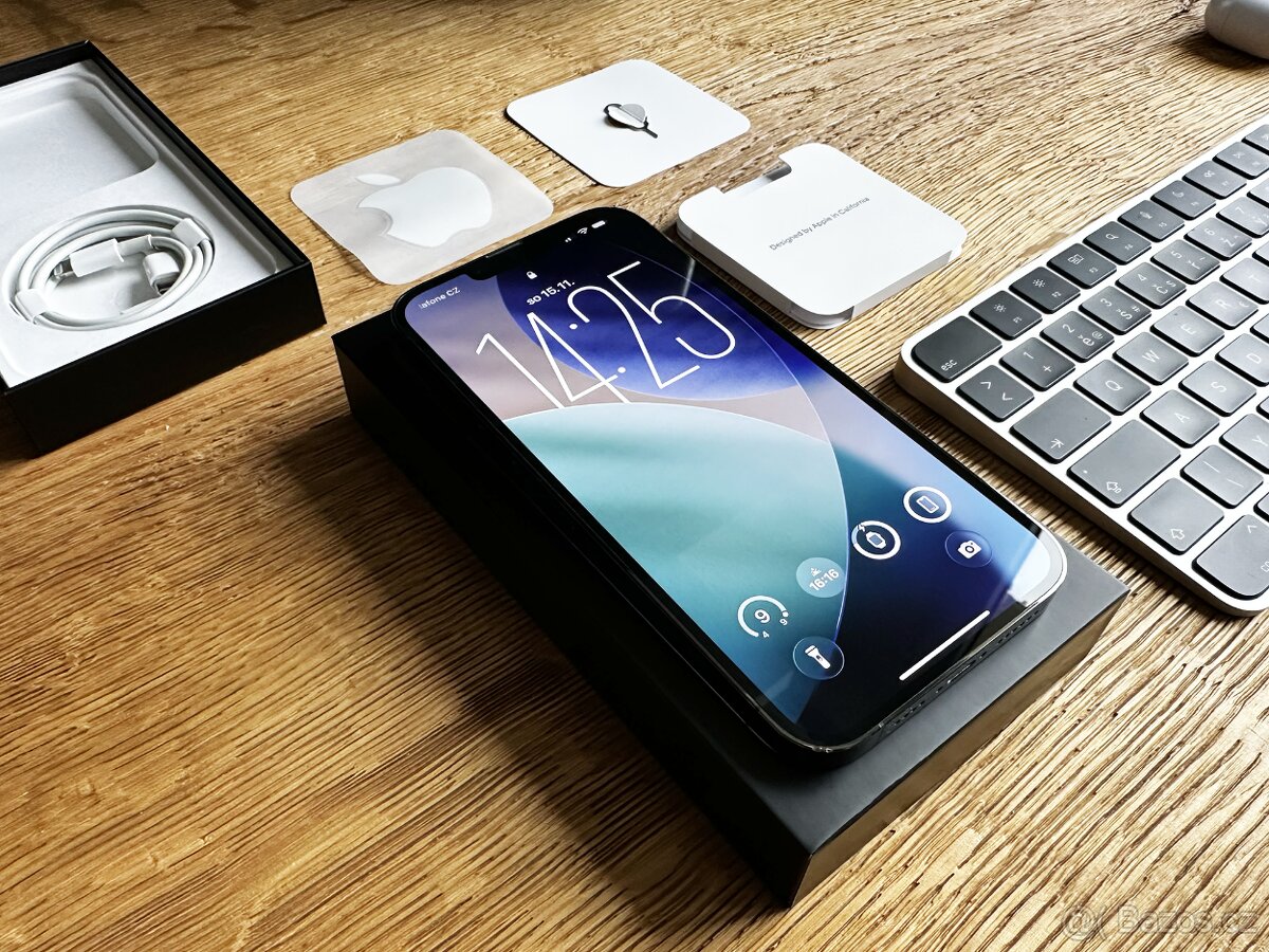 Apple iPhone 13 Pro Max – 128 GB – Černá (Grafitově šedý) - 3