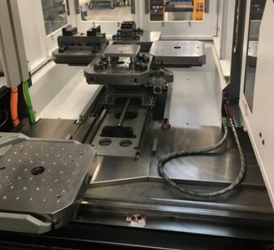 Obráběcí centra - vertikální C 32UP - 3