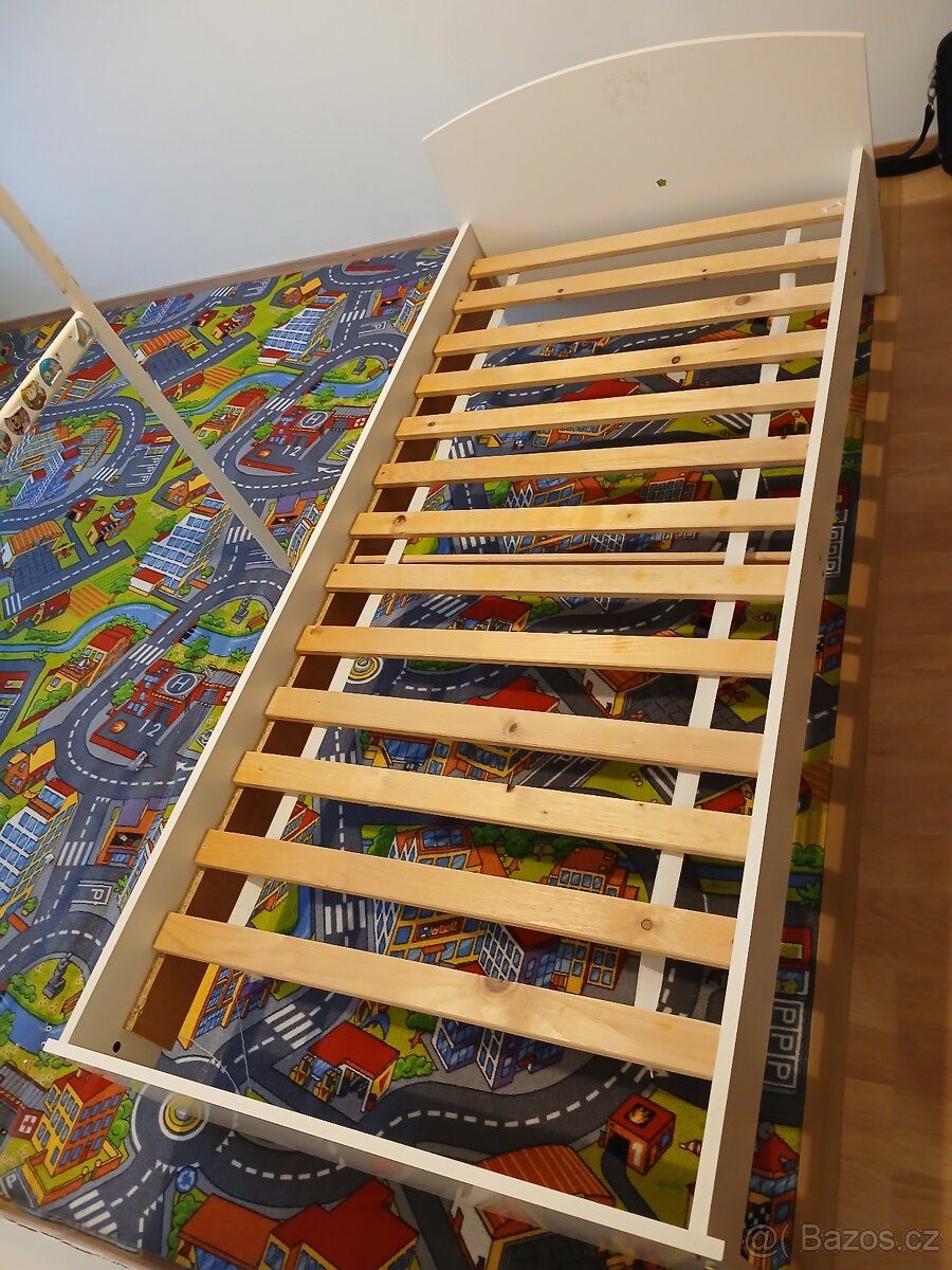 Rám postele s roštem 90x200+noční stolek - 3