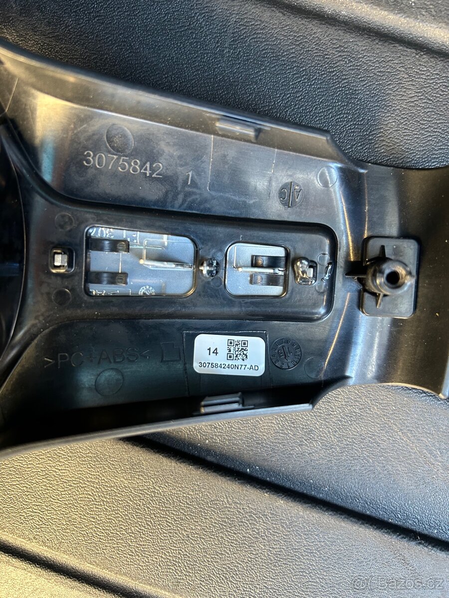 Bmw volant F31/30 mpaket padla středový kryt - 3