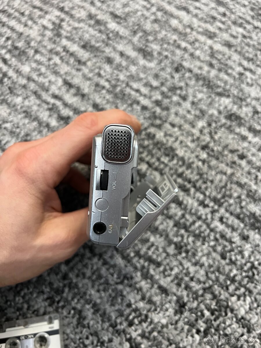 Retro kazetový diktafón M-455, do ruky - 3