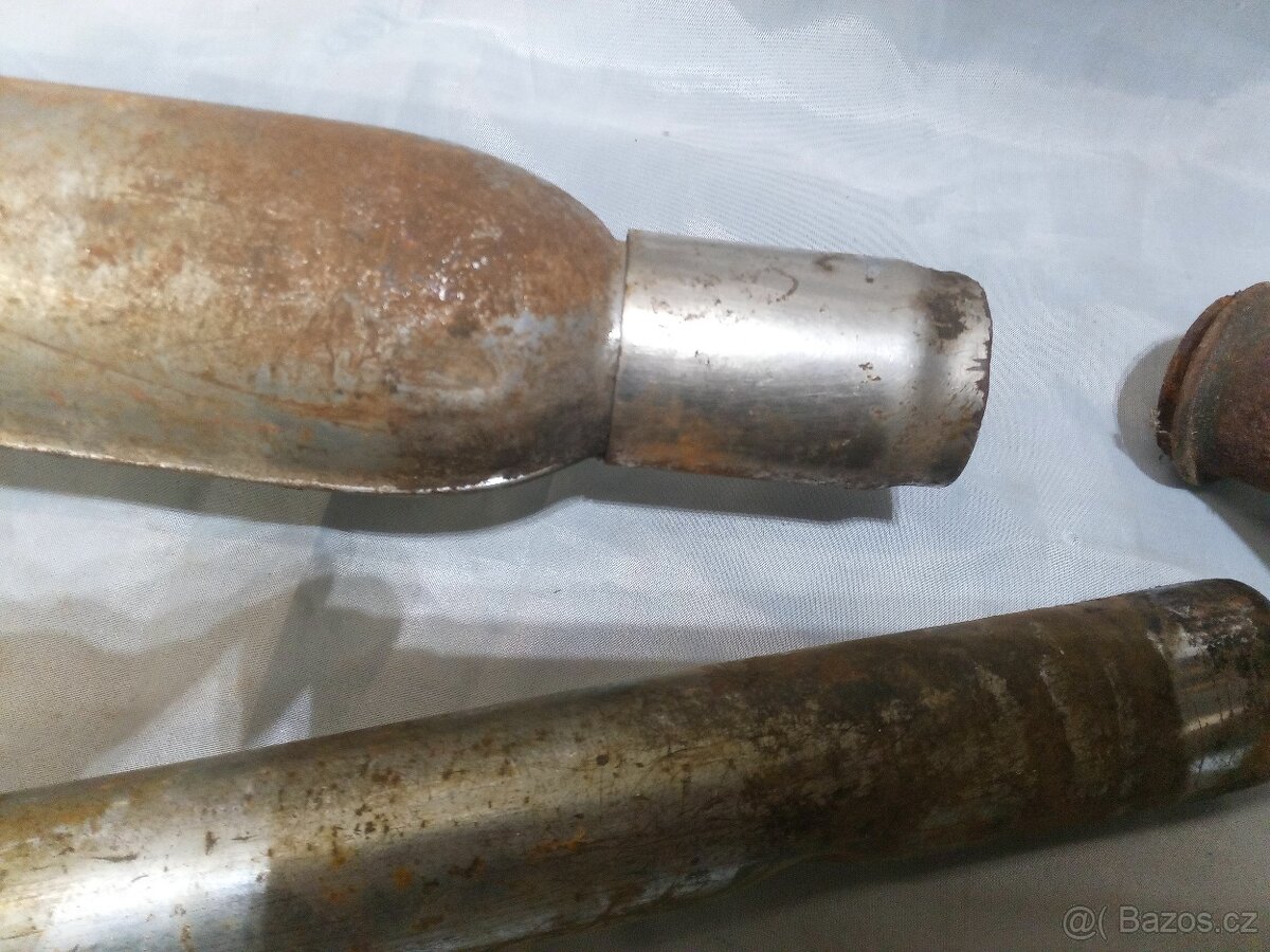 Pérák FJ první typ výfuky - 3