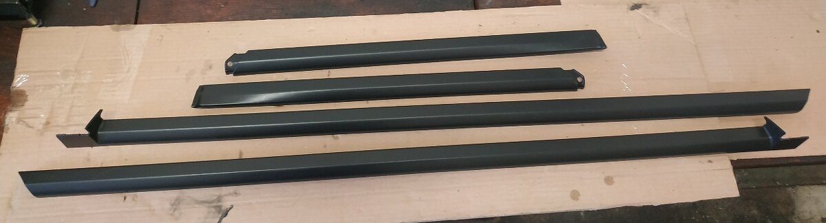 Originál boční nášlapy na Porsche Cayenne II (958) - 3