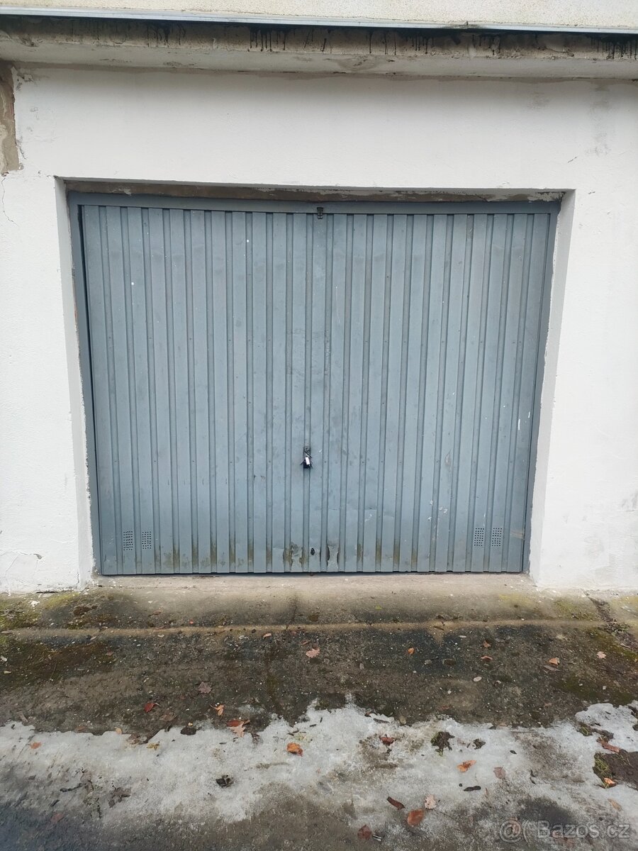Pronájem garaze - 3