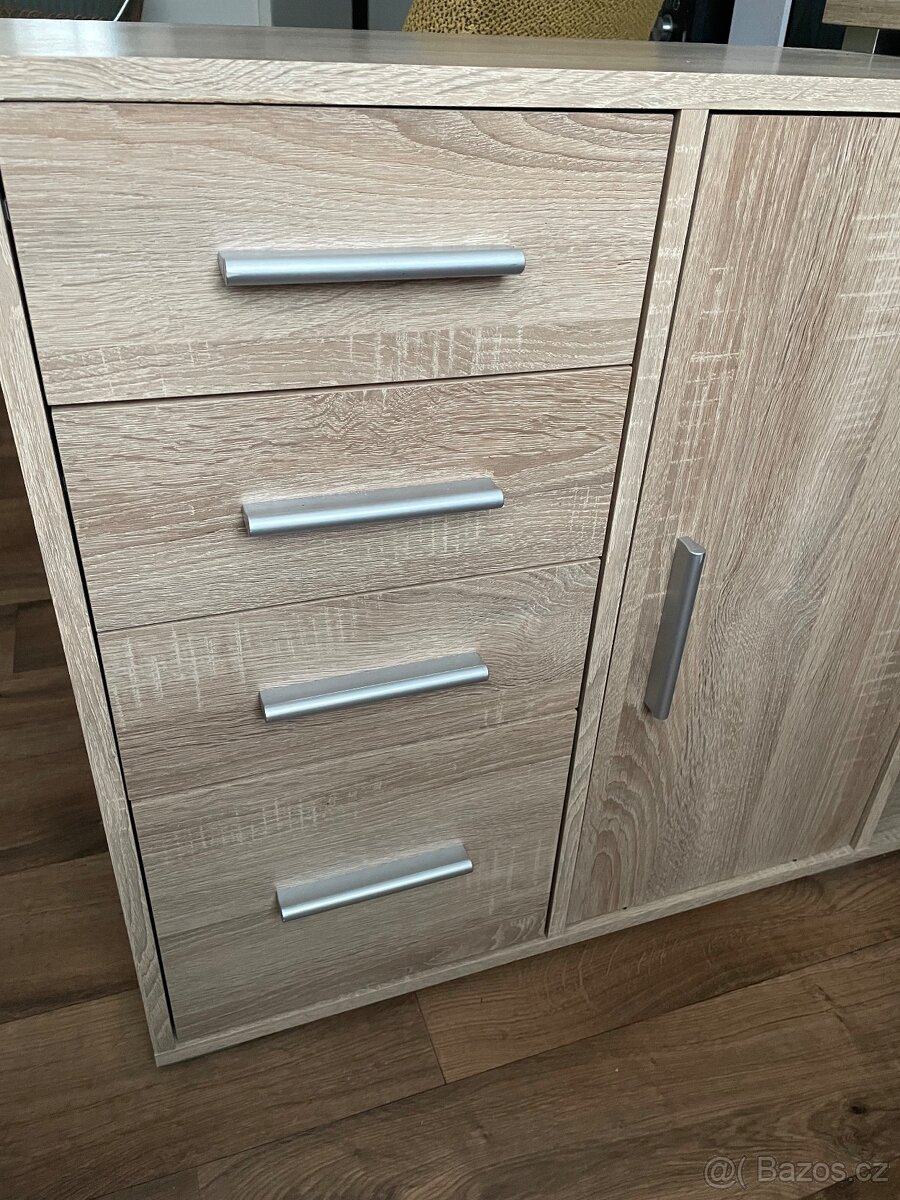 Kancelářský/psaci stul - 3