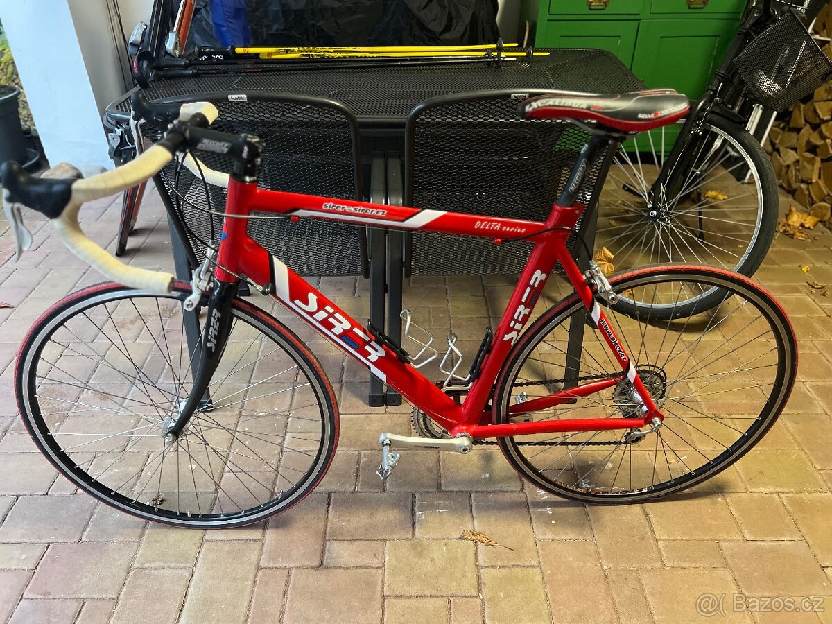 Silniční kolo SIRER Delta - 3