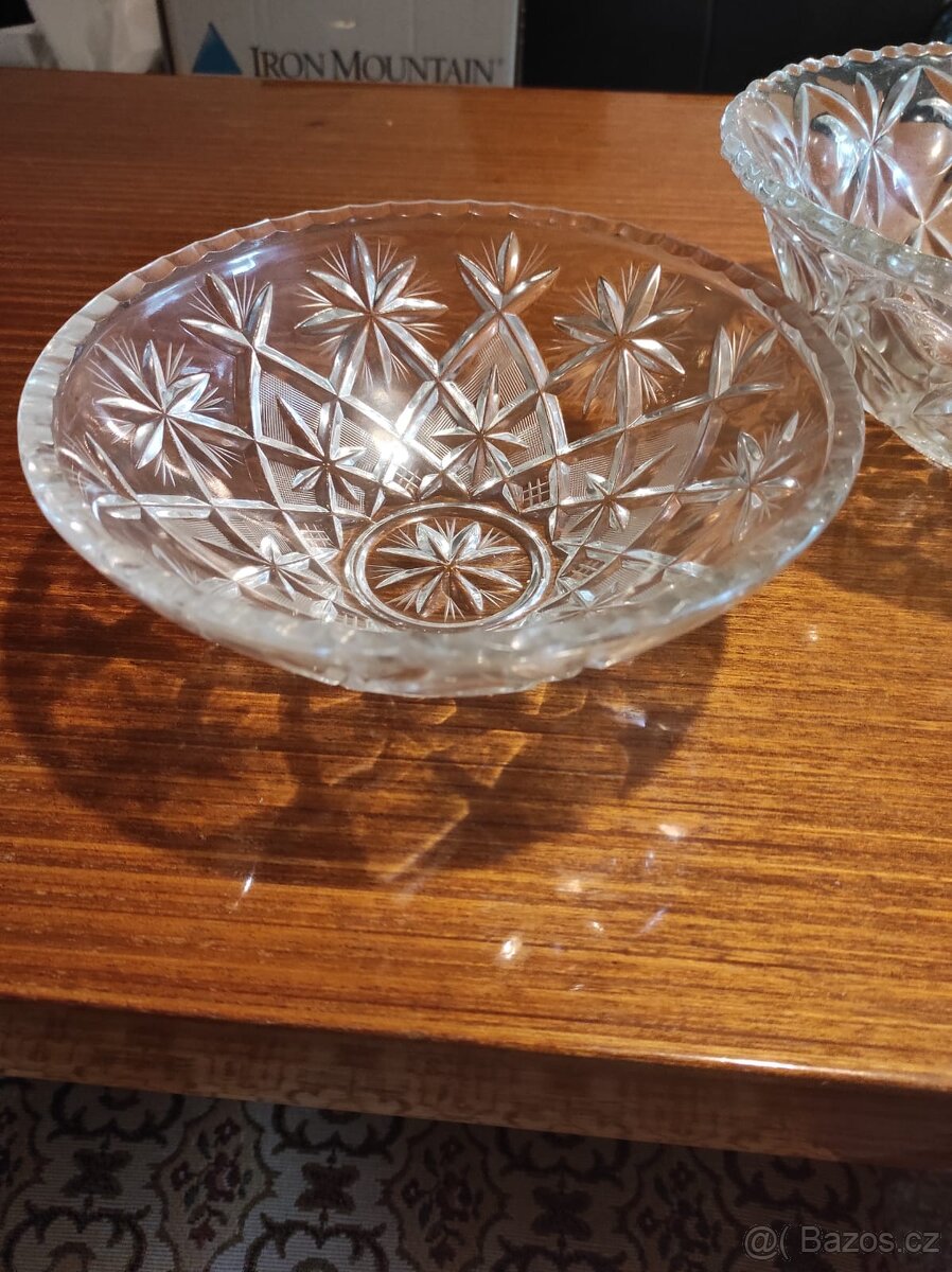 Broušené mísy 2 ks - 3