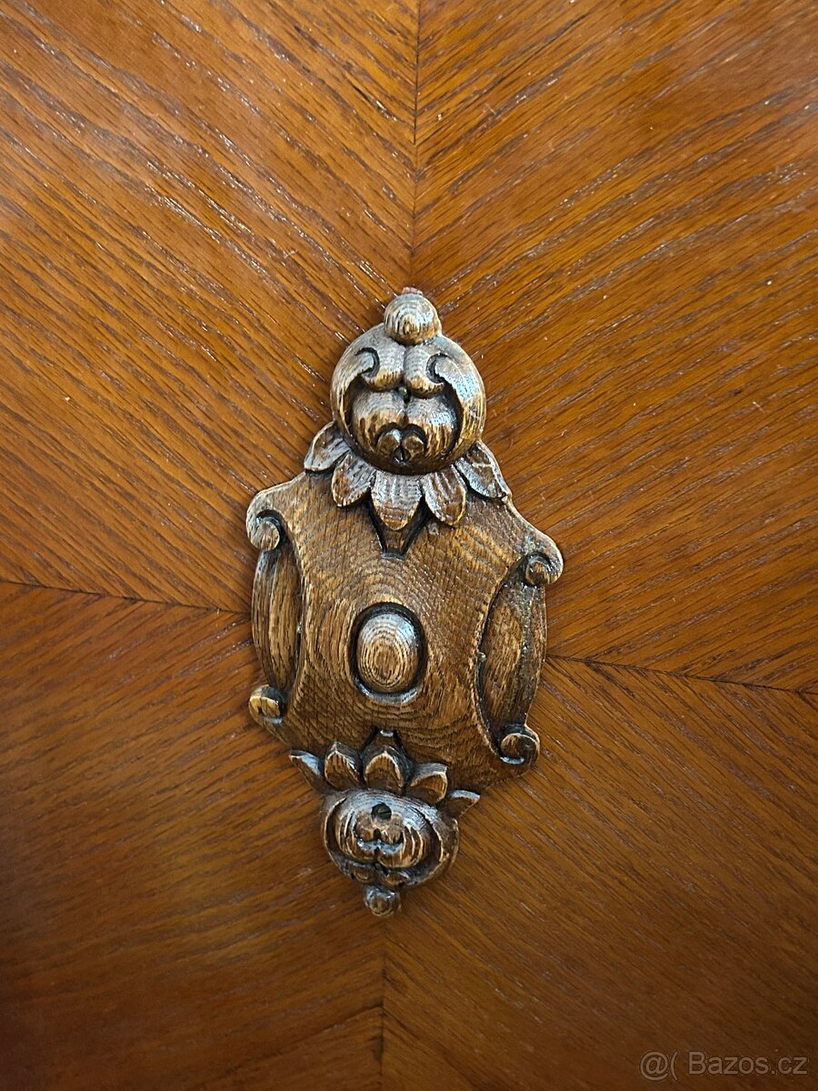 Psací stůl +sekretář - 3