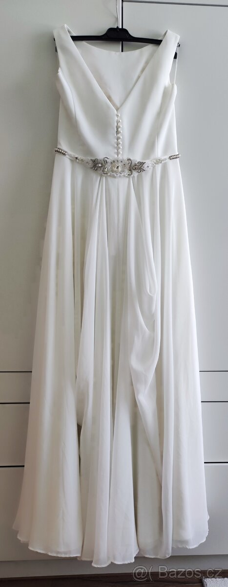 Svatební šaty 36-38 + doplňky - 3