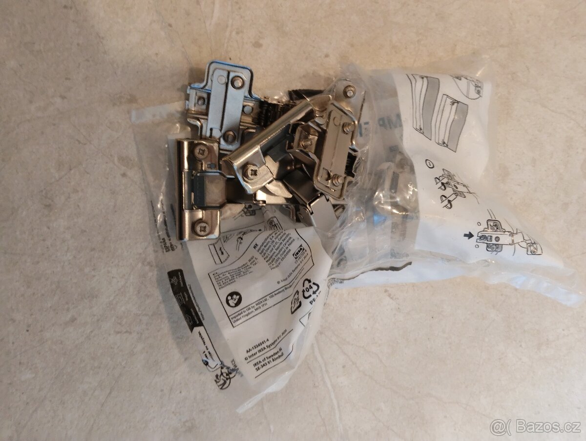 Dveře bílé na skříň Ikea PAX vč kovového uchytů a pantů - 3