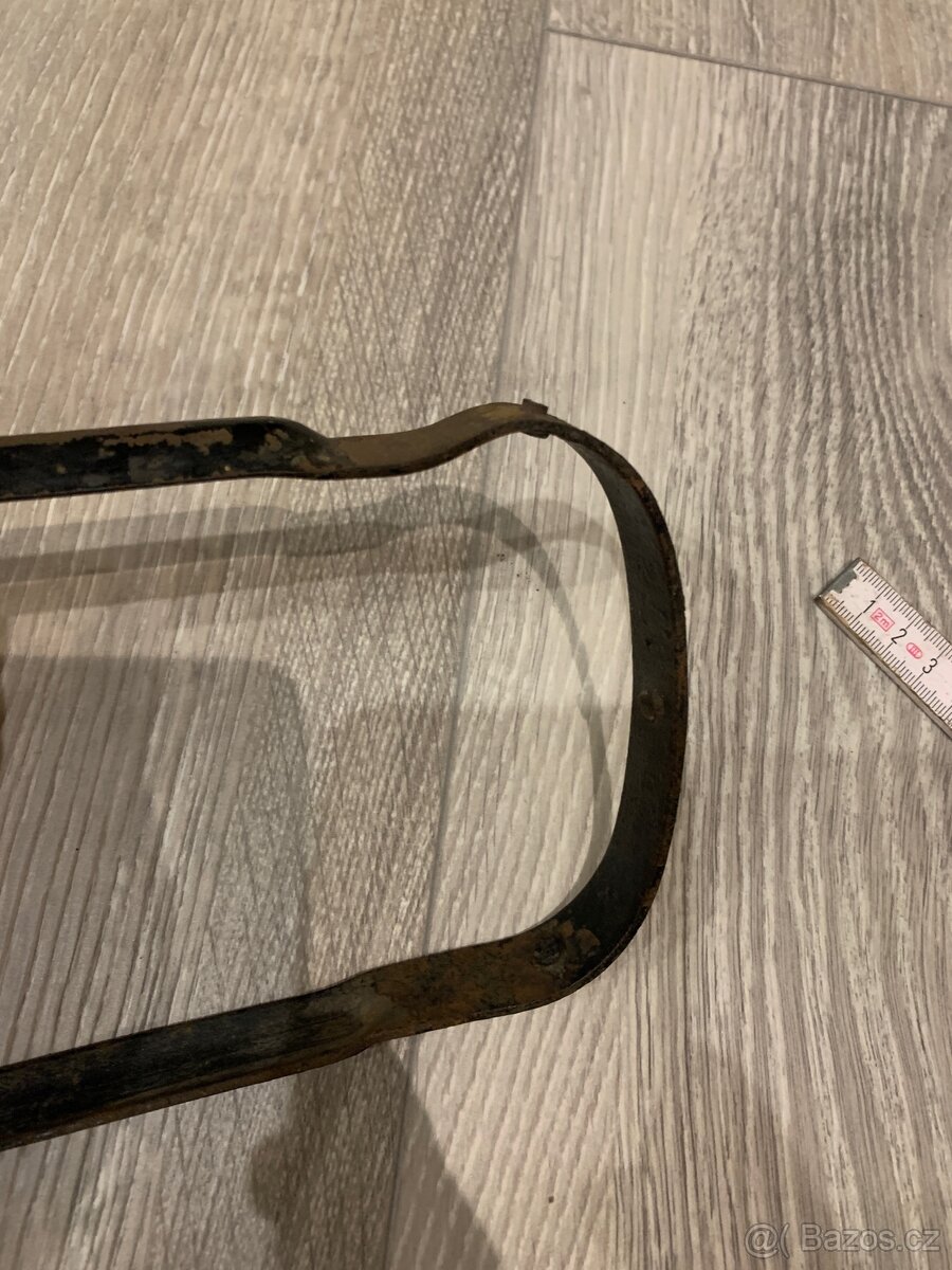 Vzpěra zadního blatníku na Zundapp DB 200 - 3