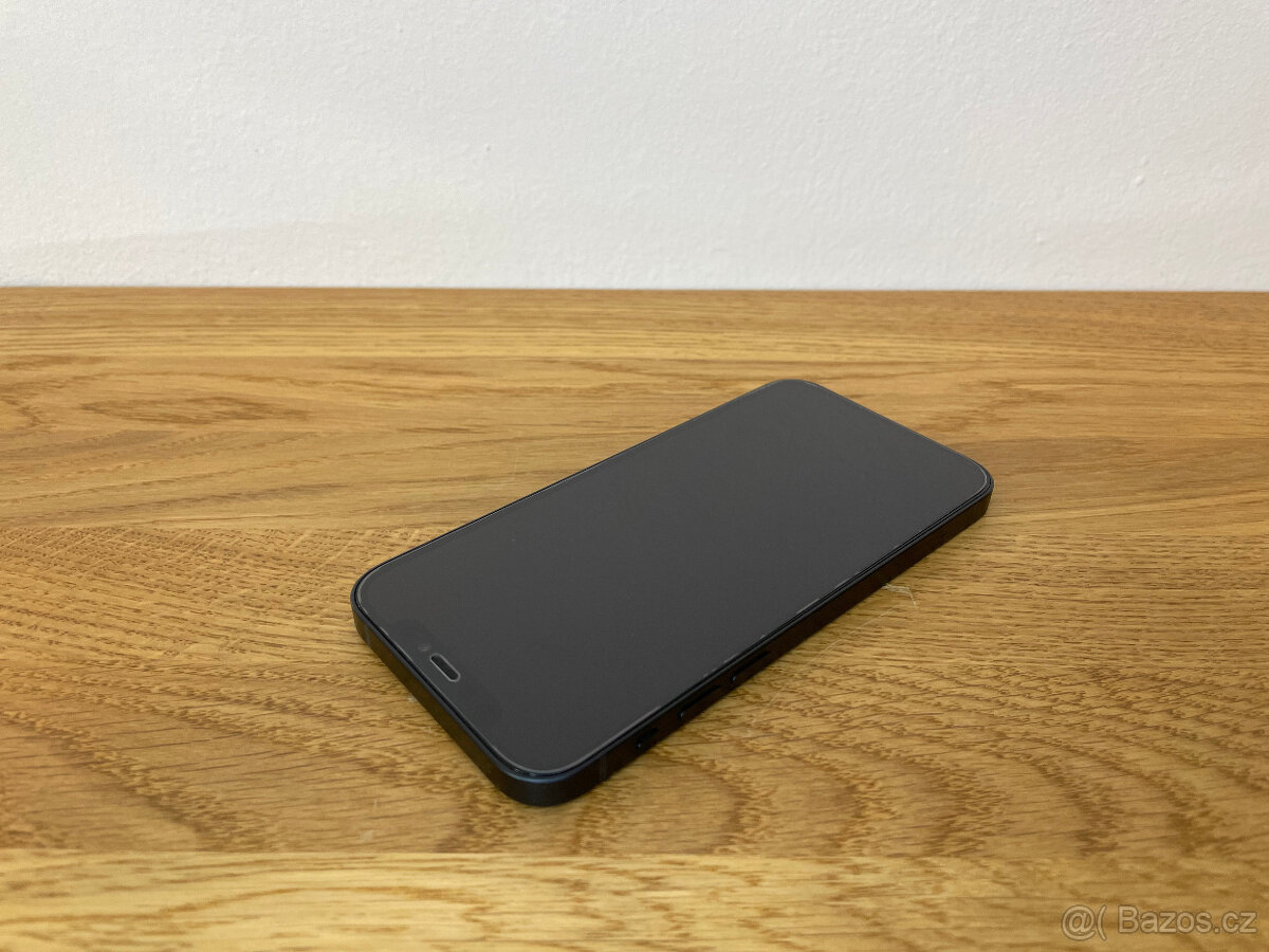 Apple iPhone 12 128GB Black - perfektní stav,baterie 83% - 3