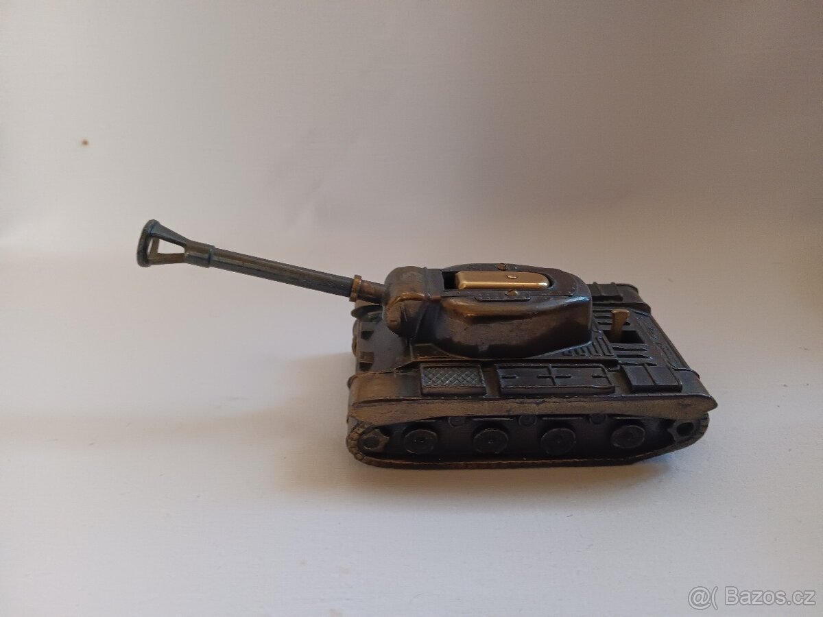 Tank - stolní benzínový zapalovač - 3