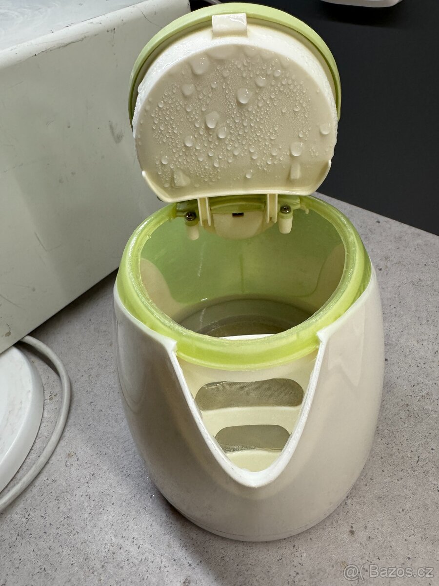 rychlovarná konvice - 3