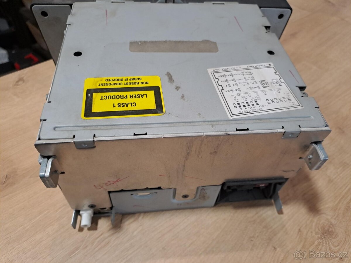 Autorádio škoda stream - 3